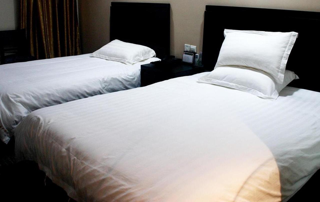 Hi Inn Shanghai Dahua 3 Road เซี่ยงไฮ้ ภายนอก รูปภาพ
