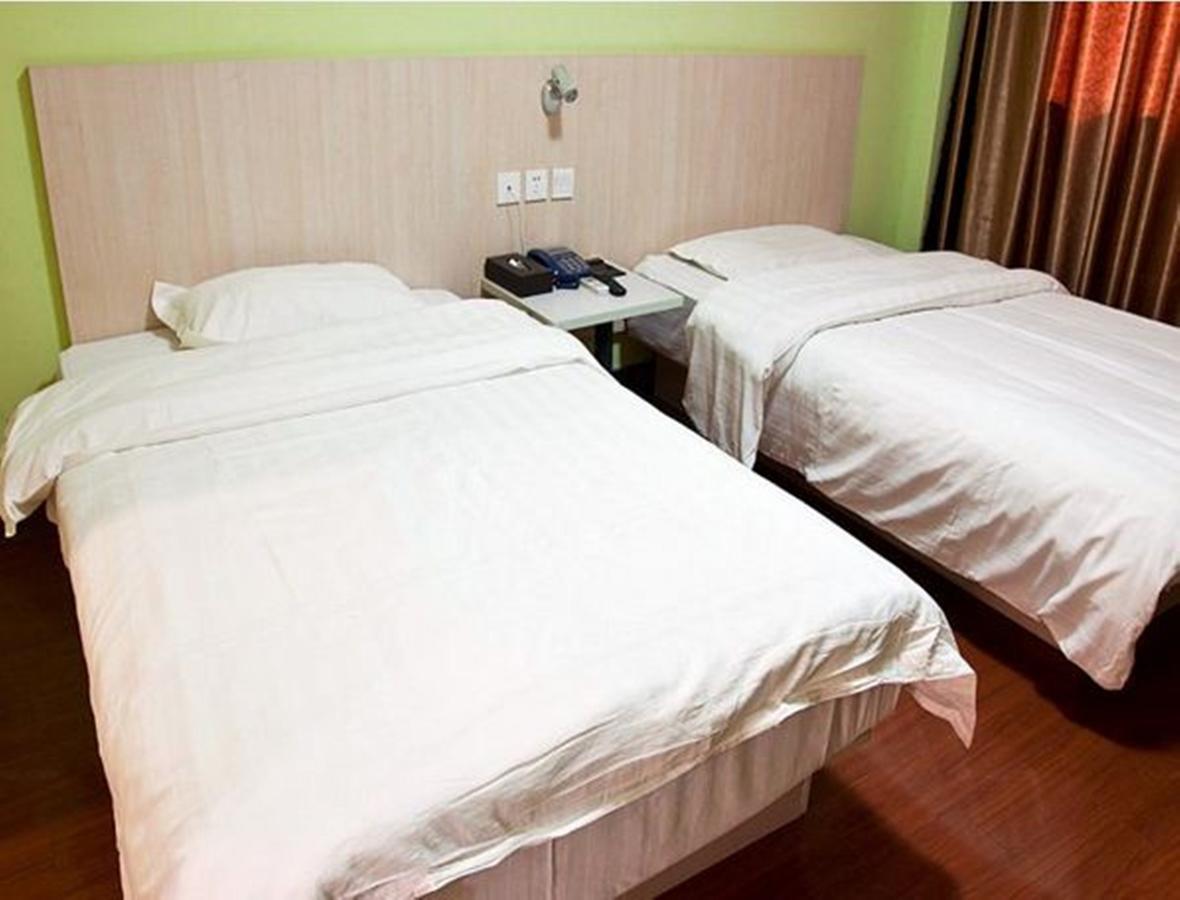 Hi Inn Shanghai Dahua 3 Road เซี่ยงไฮ้ ภายนอก รูปภาพ