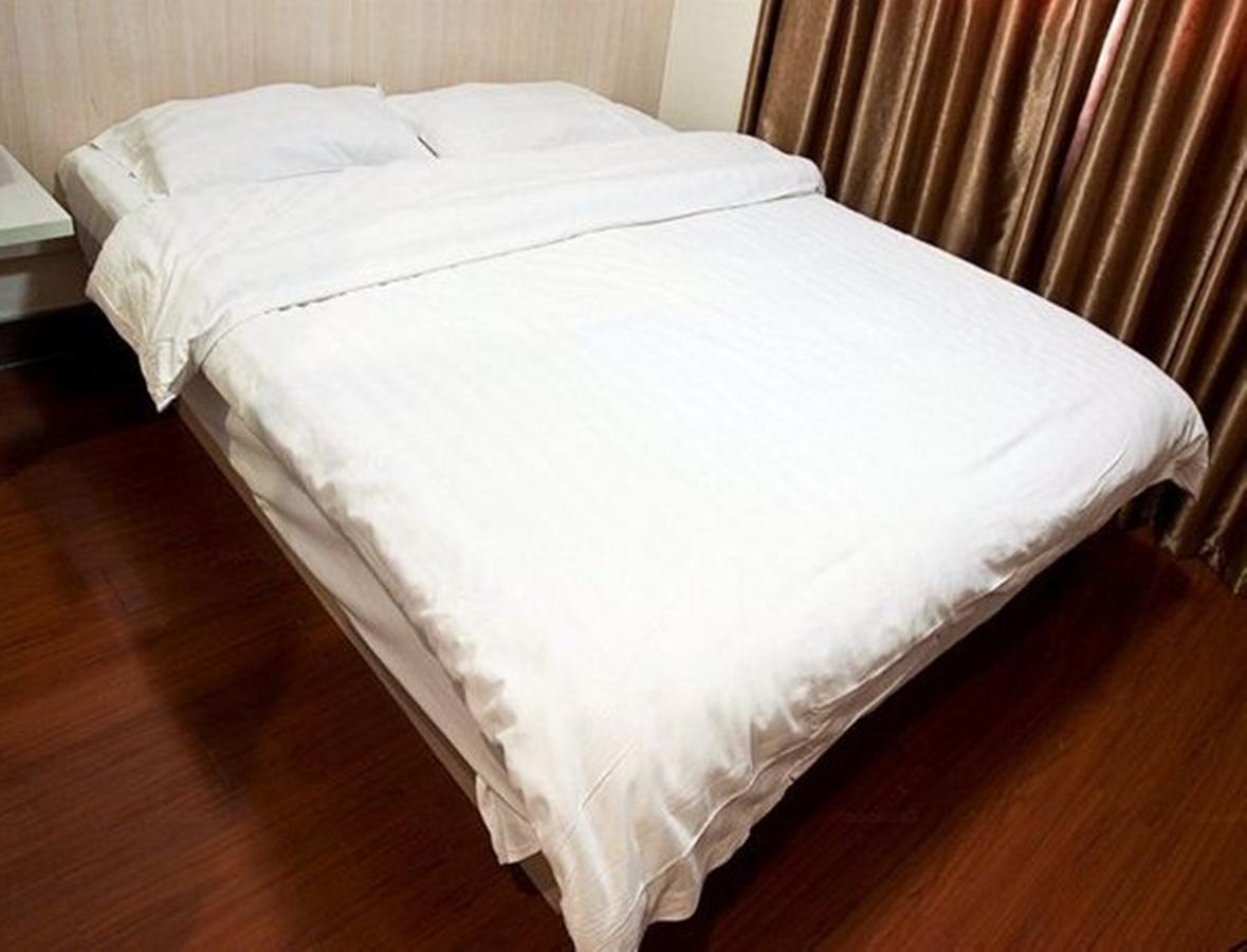 Hi Inn Shanghai Dahua 3 Road เซี่ยงไฮ้ ภายนอก รูปภาพ