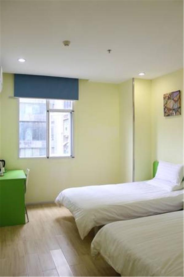 Hi Inn Shanghai Dahua 3 Road เซี่ยงไฮ้ ภายนอก รูปภาพ